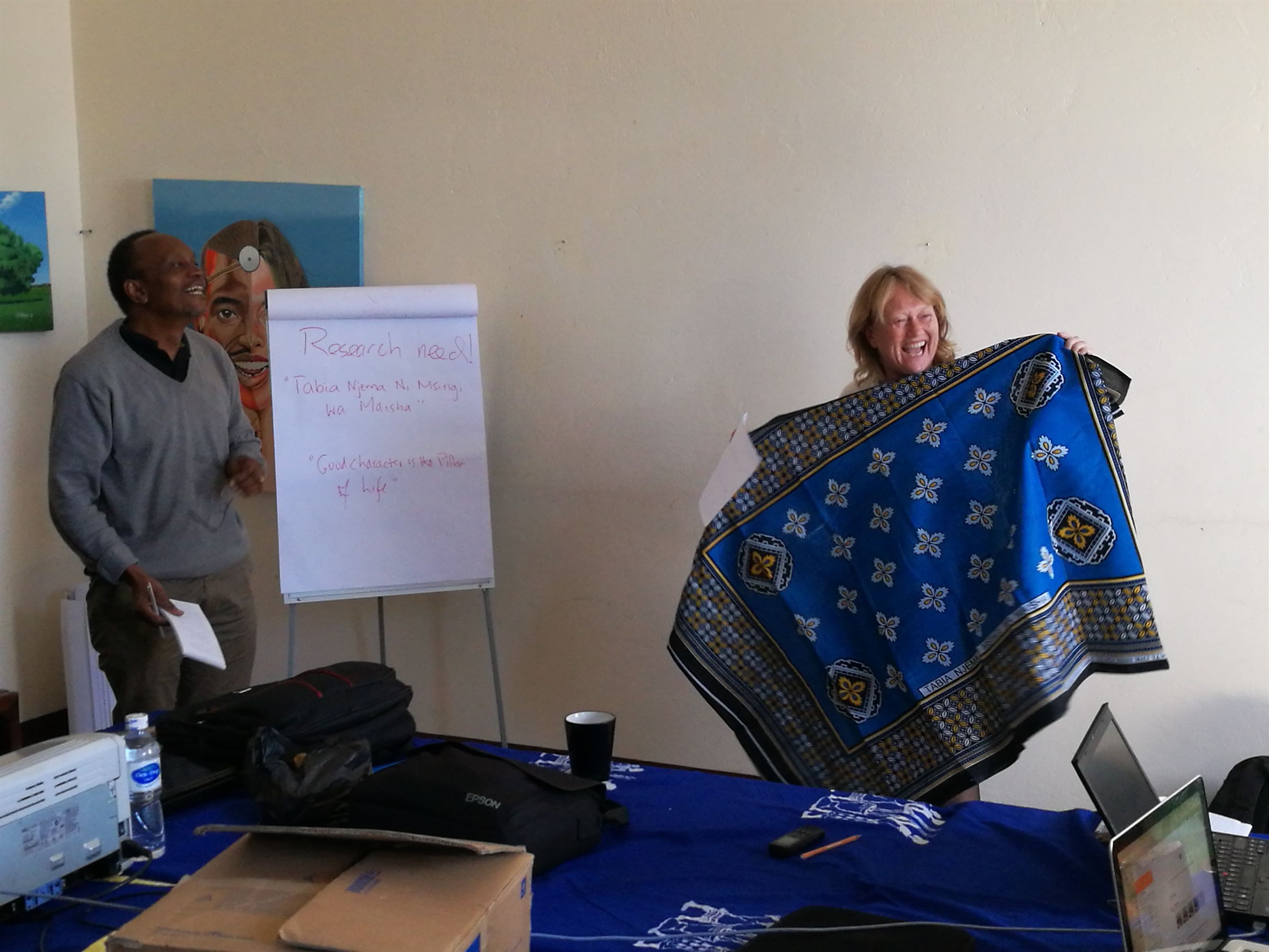 Anna Pia Hudtloff Facilitator on Project Communications receiving a present from the Timber Rush Team during the Writeshop in Iringa 2018 2